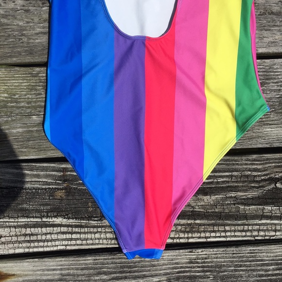 Stripe scoop rainbow one piece L Forever 21 - Picture 6 of 8